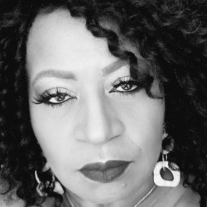 Meet your Posher, Anita